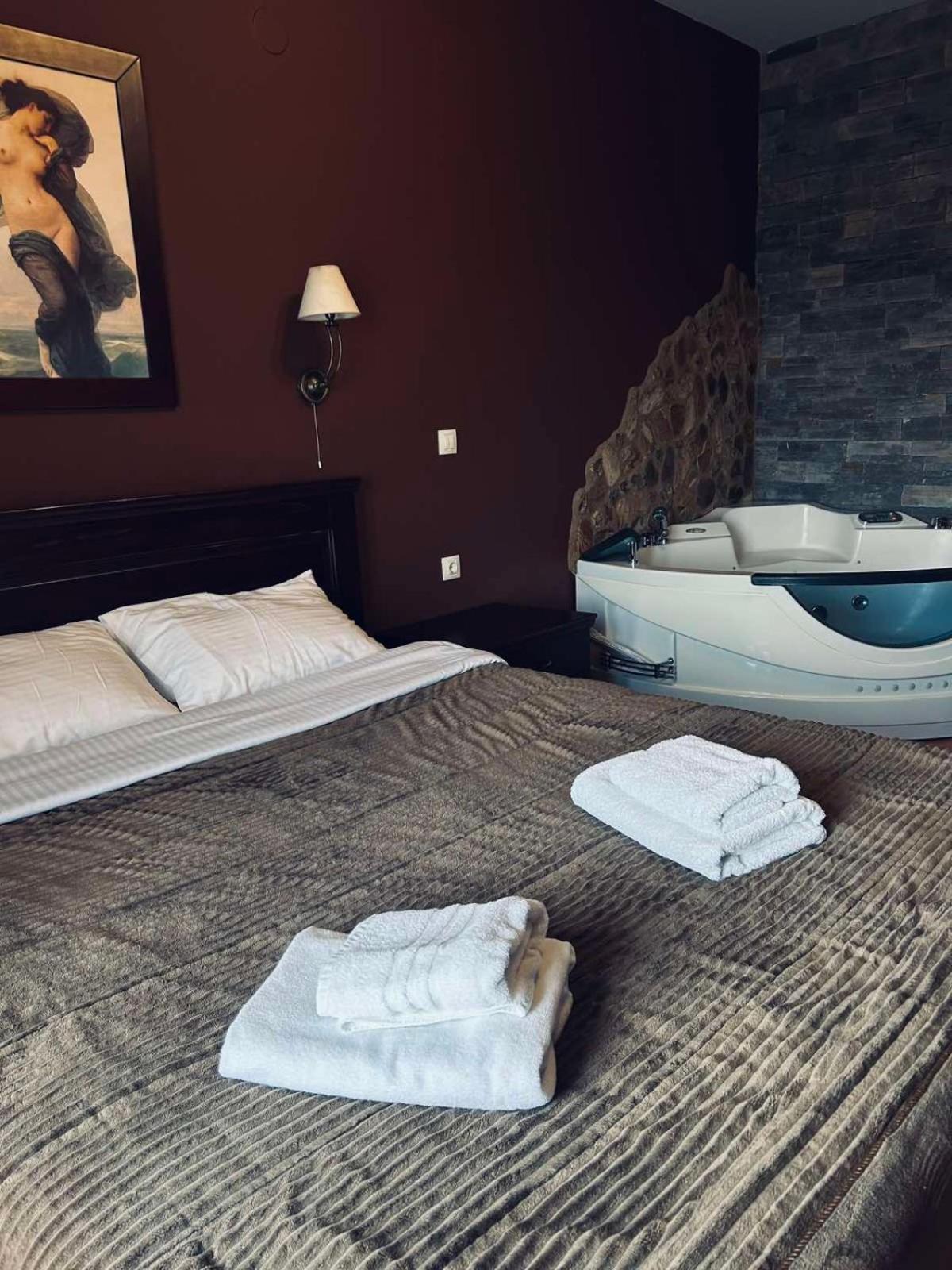 Hotel Athina Káto Loutrákion エクステリア 写真